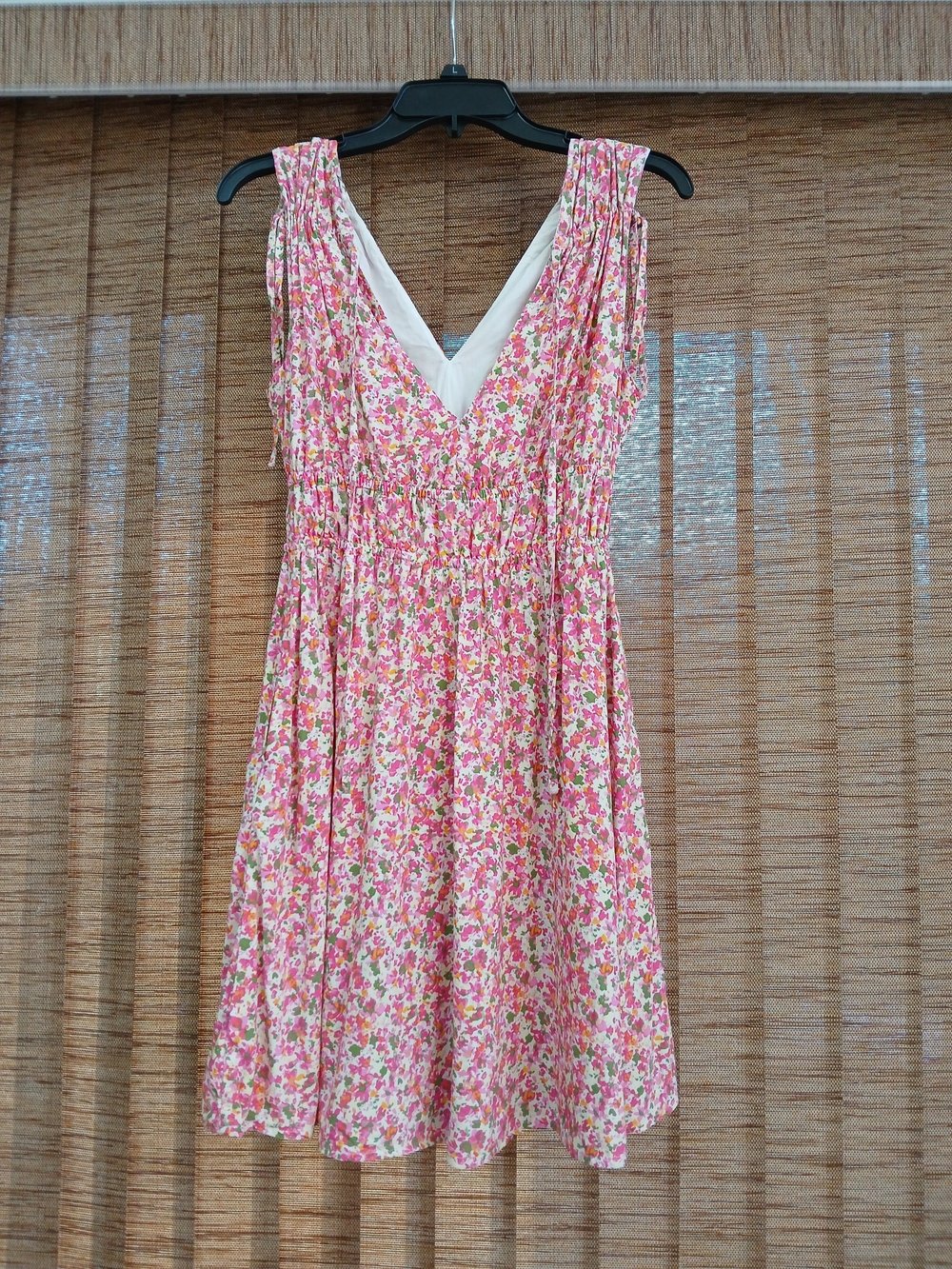 Time and Tru Pink Floral V-Neck Mini Dress